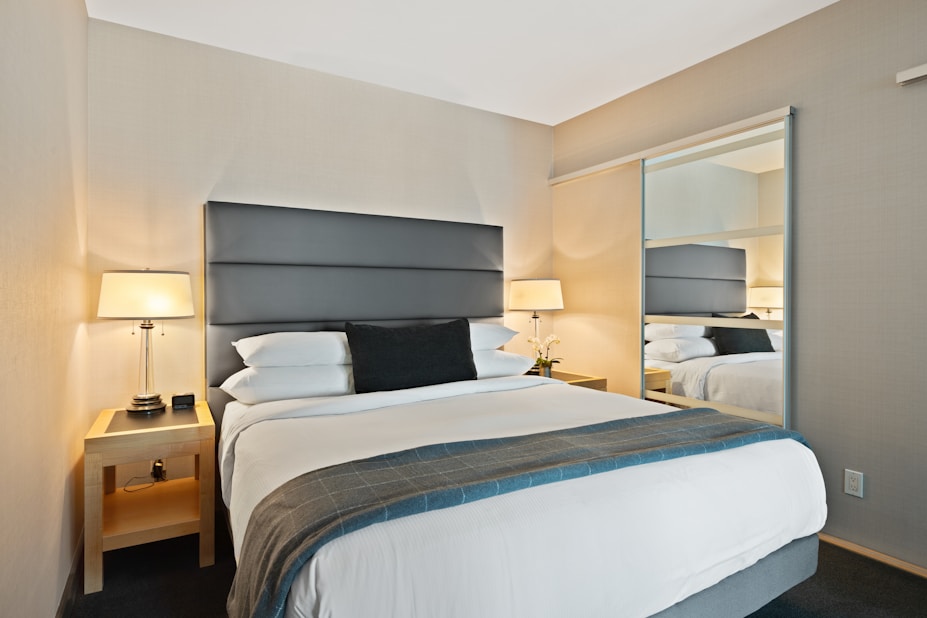 Novotel Wrocław City – Luxury Hotel